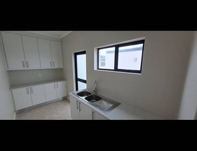 3 BEDROOM HOUSE FOR SALE IN HOOGLAND